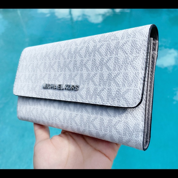 Michael Kors Jet set Large trifold wallet - Picture 4 of 6